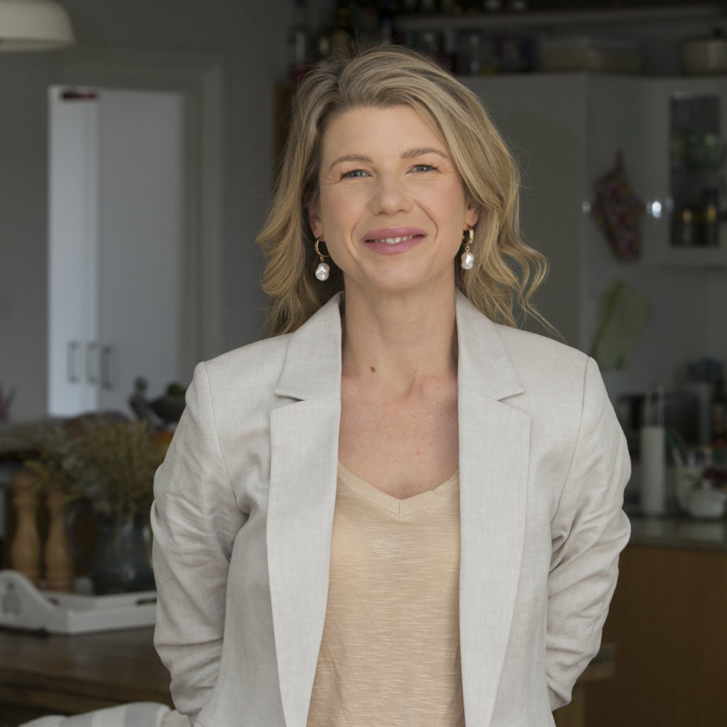 Dr Susannah Ward